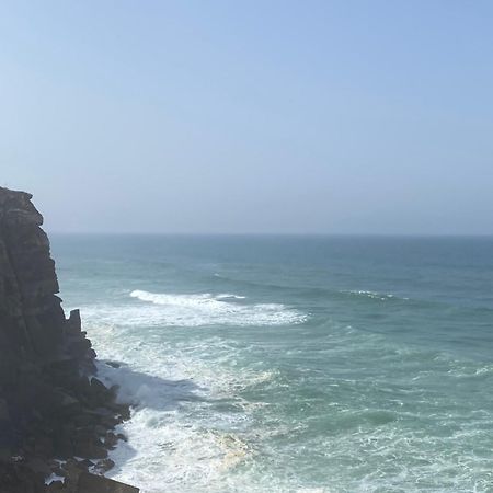 Azenhas Do Mar Roadside House Villa โกลาเรส ภายนอก รูปภาพ