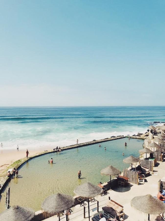 Azenhas Do Mar Roadside House Villa โกลาเรส ภายนอก รูปภาพ