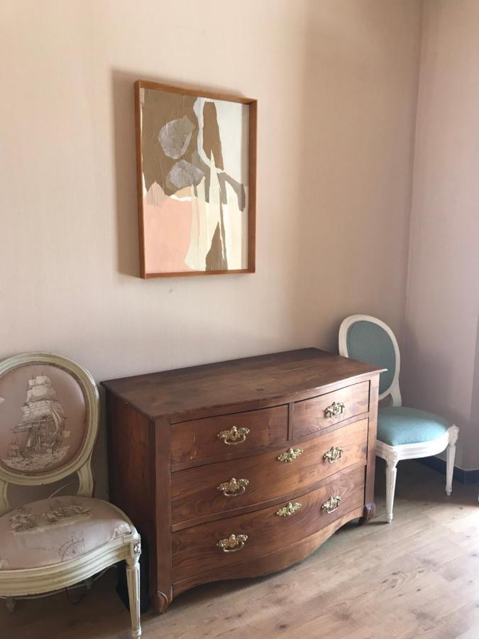 Azenhas Do Mar Roadside House Villa โกลาเรส ภายนอก รูปภาพ