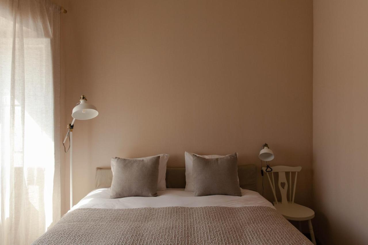 Azenhas Do Mar Roadside House Villa โกลาเรส ภายนอก รูปภาพ