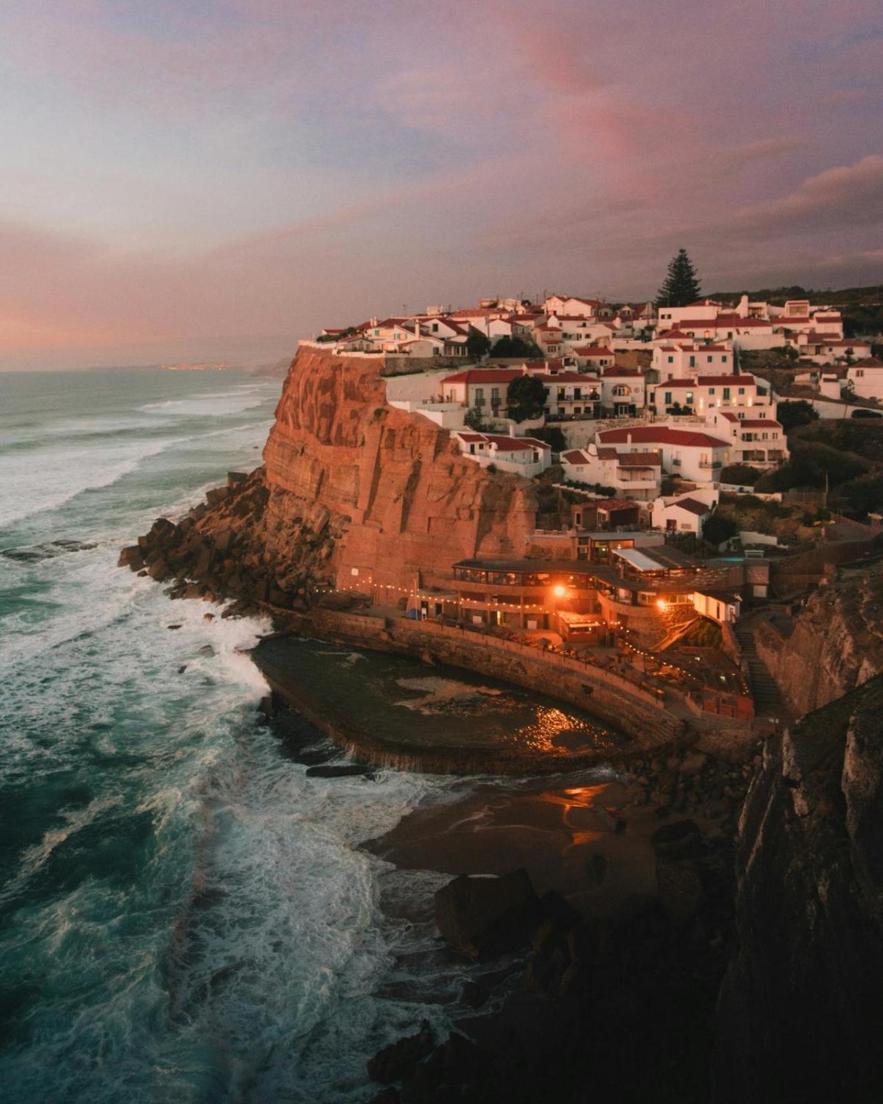Azenhas Do Mar Roadside House Villa โกลาเรส ภายนอก รูปภาพ